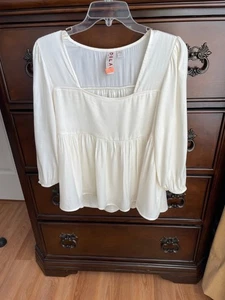 WEICHE BEQUEME ELFENBEINFARBENE DOLAN LEFT COAST COLLECTION PASSFORM AUSGESTELLTES TOP BLUSE IN GRÖSSE SMALL - Bild 1 von 5