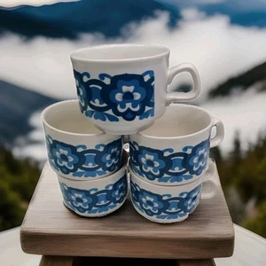 Staffordshire Potteries Ironstone x5 Tea Cups Blue Flower 70s Vintage/Retro (KK) - Picture 1 of 5