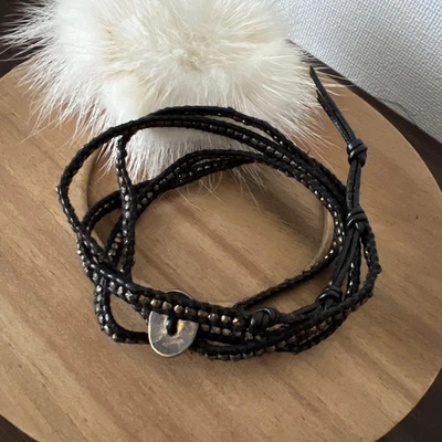 Pulsera Chan Luu envolvente con cuentas unisex de cuero negro con mezcla de oro/plata/bronce Foto 1 de 4