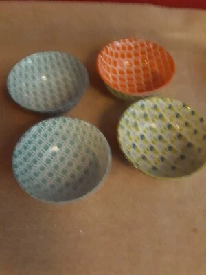 3 tigelas geométricas de arroz certificadas internacionais + 1 tigela de arroz Petina Vie - Imagem 1 de 4