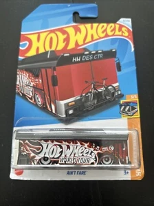 2024 Hot Wheels Ain’t Fare Bus (treasure hunt) - Picture 1 of 5