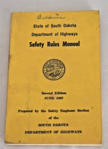 SOUTH DAKOTA DEPARTMENT OF HIGHWAYS SAFETY RULES MANUAL 1967 - Imagen 1 de 4
