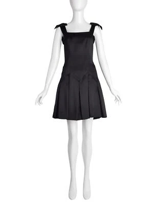 Mini Vestido Chanel Vintage Años 90 Negro Seda Satén Lazo Plisado Foto 1 de 4