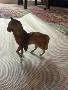 Vintage Decorative Horse Figurine Metal Painted With Chain - Picture 1 of 9