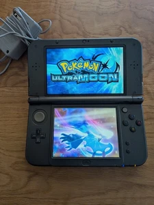 Nintendo New 3DS XL 4GB Handheld Gaming System - Bild 1 von 13