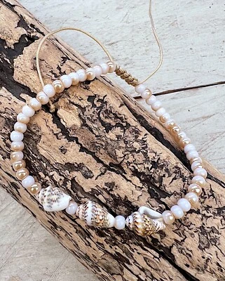 filigranes Damen Armband Makramee Armband Suferarmband Muschel beige weiss Boho - Bild 1 von 4