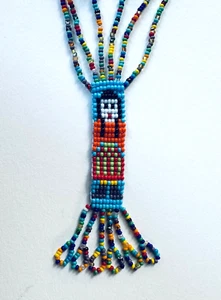 Collar Navajo Cuentas 3 Hebras con Figura Yei, Sin Firmar - Imagen 1 de 2