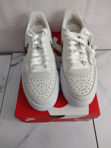 Scarpe universali donna Nike Court Vision Alta Ltr DM0113004 bianco crema taglia 7