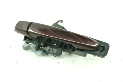 2010-2012 FORD FUSION MAÇANETA EXTERNA TRASEIRA ESQUERDA COM SUPORTE BORDEAUX FABRICANTE DE EQUIPAMENTO ORIGINAL - Imagem 1 de 4