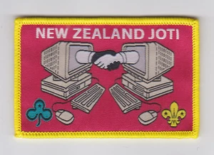 PARCHE GG JAMBOREE ON THE INTERNET (JOTI) - NUEVA ZELANDA / NZ SCOUTS & GIRL GUIDES - Imagen 1 de 2