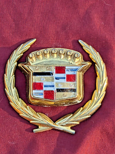 1977-92 Cadillac Fleetwood Eldorado Deville Seville Gold Trunk Lock Cover Emblem