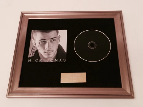 PERSONALLY SIGNED/AUTOGRAPHED NICK JONAS - NICK JONAS FRAMED CD PRESENTATION Cover