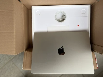 Apple MacBook Air M4 13'' - 16GB RAM - 256GB SSD Midnight COME NUOVO  - Immagine 1 di 4