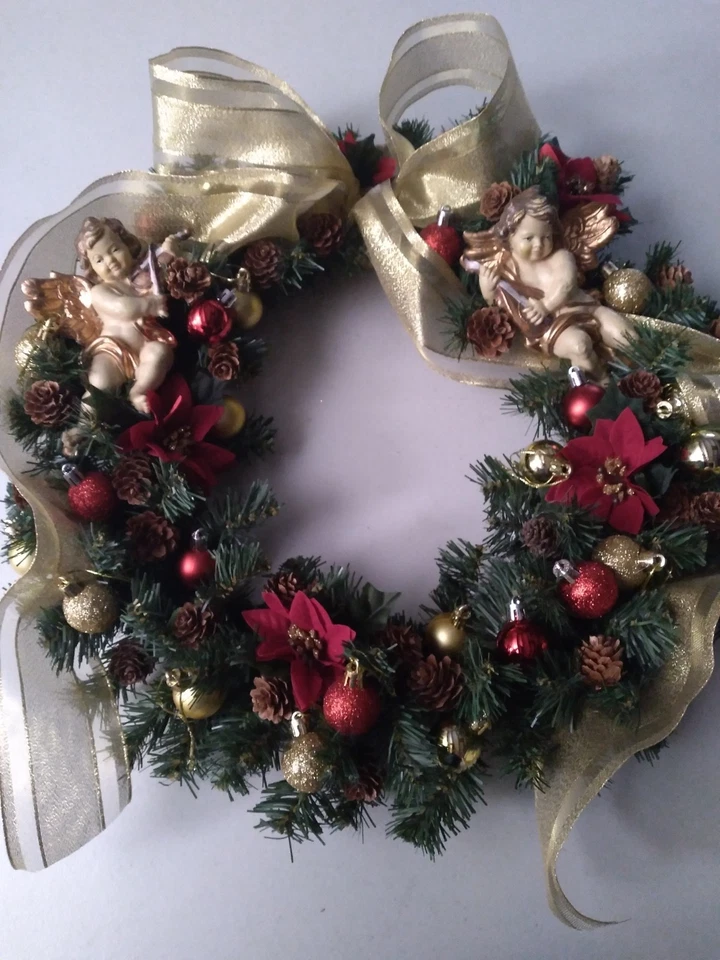 Corona de pino artificial vintage de ángeles, piñas, adornos, hecha a mano, 19" Foto 1 de 4