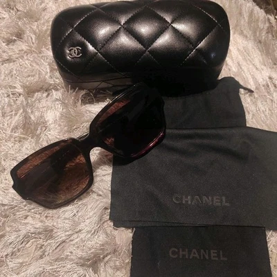 Gafas de sol CHANEL en excelente estado Foto 1 de 4
