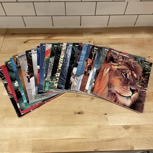 Vintage Lot Of 24 National Geographic World Childrens Magazines & A Poster 1980s - Bild 1 von 8
