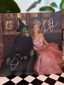 Wicked The Soundtrack - Signed LP Vinyl Ariana Grande and Cynthia Erivo 2024 - Bild 1 von 3