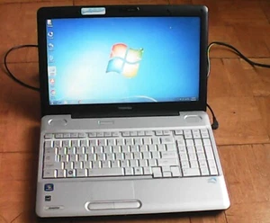 Toshiba Satellite L505-ES5018 Pent Dual-Core 2.20 Ghz,8GB Ram,500 GB HDD,WIN 7 - Picture 1 of 12