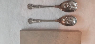 Juego de cuchara y cerdo para servir frutas Sheffield England vintage patrón Kings EPNS Foto 1 de 3