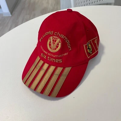 Gorra Ferrari Michael Schumacher de colección - Campeón de F1 "Seis veces" Foto 1 de 4