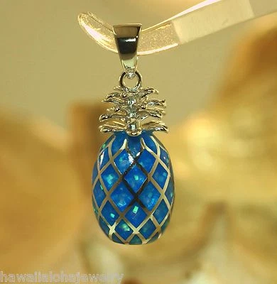 Colgante de ópalo con incrustaciones de piña de 2/3ª cáscara de plata 925 de rodio hawaiano de 11 mm Foto 1 de 3