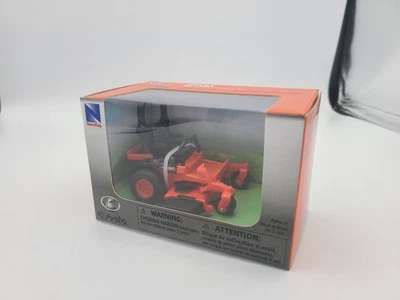NewRay New Ray Kubota Z700 AS-33287 Zero Turn Lawn Mower - Image 1 of 4