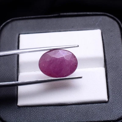 Red Legacy ~ 12.00 Cts Natural Ruby 15mmx11mm Oval Faceted Cut Loose Gemstone - Image 1 of 4