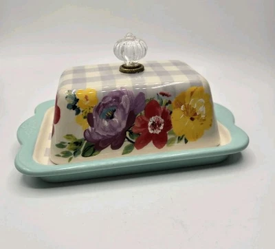 The Pioneer Woman - Plato de mantequilla doble con tapa - Dulces flores románticas usado en excelente estado Foto 1 de 4