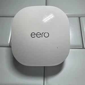 Eero EERO 6+ Dual Band Mesh WiFi Extender R010001 (No Adapter) - Bild 1 von 2