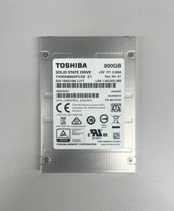 THNSN8800PCSE TOSHIBA 800GB 6G SATA 2.5" SFF SSD SOLID STATE DRIVE - Picture 1 of 1