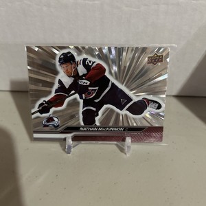 2023-24 Upper Deck Outburst Silver Nathan Mackinnon #42 Kaapo Kakko #123