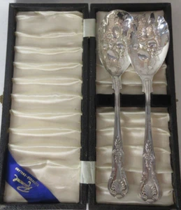 VTG Raimond Sheffield England Embossed Serving Set EPNS A1 Silverplate In Box - Picture 1 of 10
