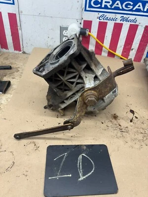 FORD F150 1980-1986 ALUMINIO 4 VELOCIDADES T170 T-170 EXTENSIÓN CAJA TRANSFERENCIA ADAPTADOR Foto 1 de 4