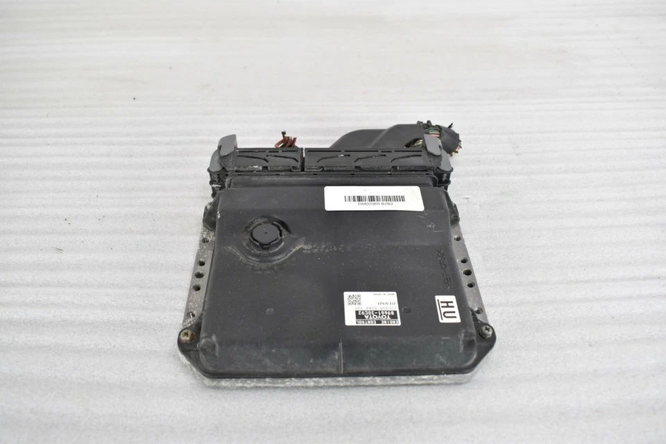 🚀  07 08 LEXUS GS450H ENGINE CONTROL MODULE COMPUTER ECM 89661-30C92   - Image 1 of 4