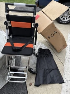 VEVOR New Wheelchair Aluminum Alloy Transport Chair Foldable 18-In W Seat 220lbs - Picture 1 of 3