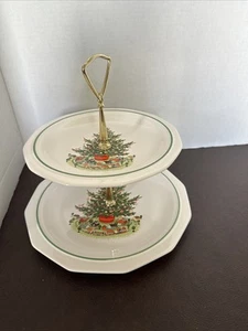 Vintage Pfaltzgraff Christmas Heritage Tier Tray - Picture 1 of 16