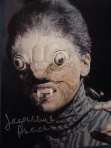 Hammer Horror Carry On Blake's 7 Dr Who JACQUELINE PEARCE hand signed photo - Picture 1 of 1