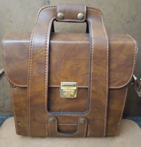 Vintage Tucky braun Leder Apotheker Stil Hartschale Kameratasche Tasche mit Gurt - Bild 1 von 7