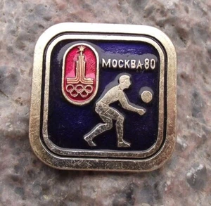 1980 Moscow Russia Summer Olympic Games Volleyball Volley Ball Pin Badge - Picture 1 of 2