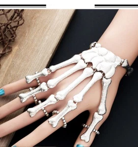 Talon Skeleton Hand Finger Bone Halloween Bracelet Claw Gothic Skull Prop Grisly - Picture 1 of 5