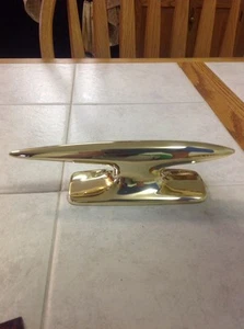 Polished Brass Boat Cleat 7 3/4" long Chris Craft , Hacker, - Foto 1 di 4