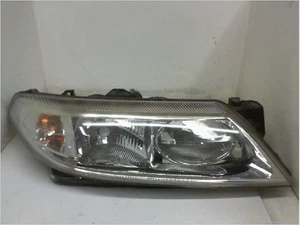 Phare droit occasion RENAULT LAGUNA II Phase 1 - 1.6 16v - - Imagen 1 de 3