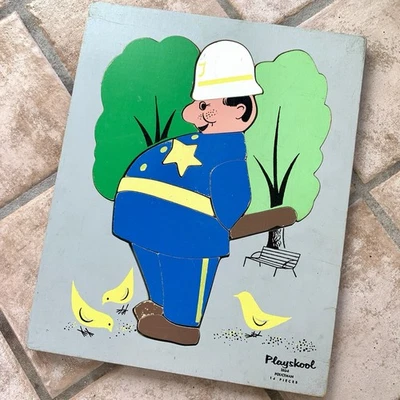 Playskool English British Police Bobby 13 Pcs Childrens Wood Puzzle Vtg 70s 80s - Image 1 of 4