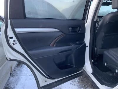 Used Rear Left Door Interior Trim Panel fits: 2015 Toyota Highlander  Grade A - Imagem 1 de 4