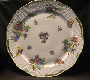 HEREND QUEEN VICTORIA 13 3/4" ROUND PLATTER - Picture 1 of 5