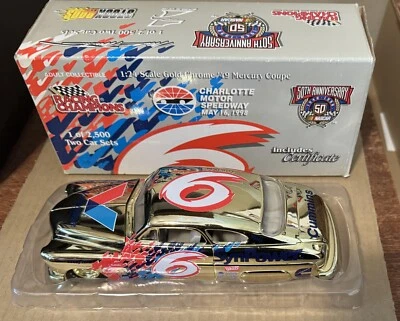 Mark Martin Valvoline 1998 Mercury 1949 cupé dorado Charlotte Speedway coche Foto 1 de 3