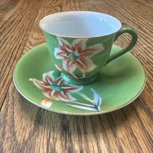 Vintage Gold China Occupied Japan Green Teacup And Saucer - Picture 1 of 4