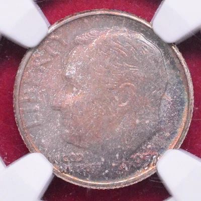 NGC MS-67 RAINBOW MINT SET TONING! 1957 ROOSEVELT DIME - Image 1 of 4