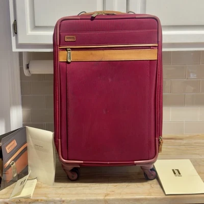 Maleta de mano vertical Hartmann giratoria para equipaje Bugandy 4 ruedas (24") Foto 1 de 4