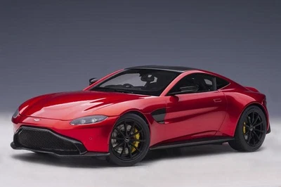 1:18 Autoart Aston Martin Vantage 2019 Hyper Red Carbon Black Roof AA70277 Model - Immagine 1 di 2